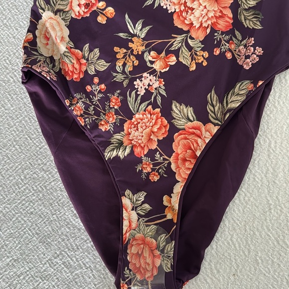 Maaji Dark Grape Layla Classic One Piece, Large, $174 - Picture 9 of 12